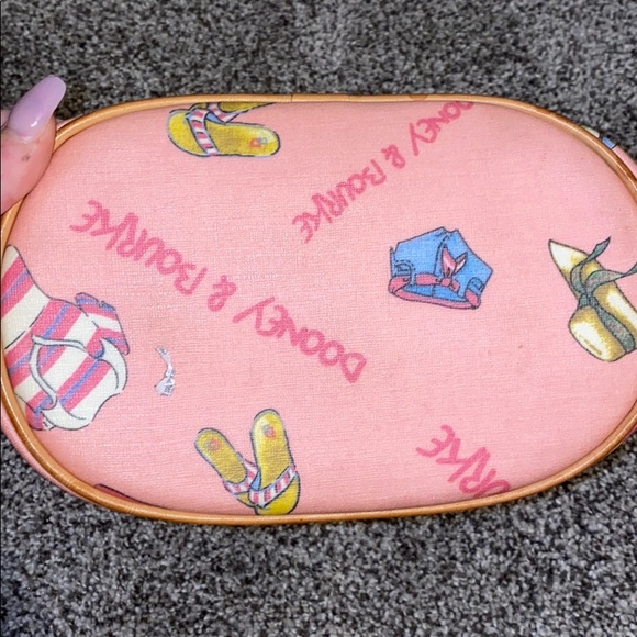 Dooney & Bourke Beach Bag Miami Summer - Picture 6 of 7